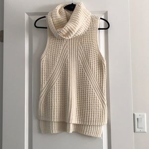 Turtle neck sweater